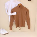 بلوز استین بلند پایین چین دار فینگردار یقه اسکی بوتیک پاپلی