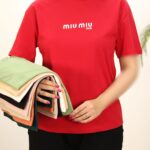 تیشرت قرمز زنانه