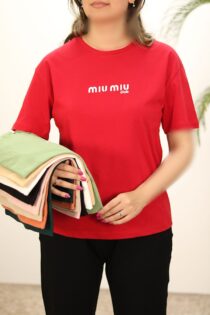 تیشرت قرمز زنانه
