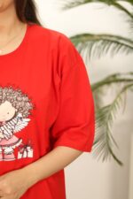 تیشرت باکسی قرمز